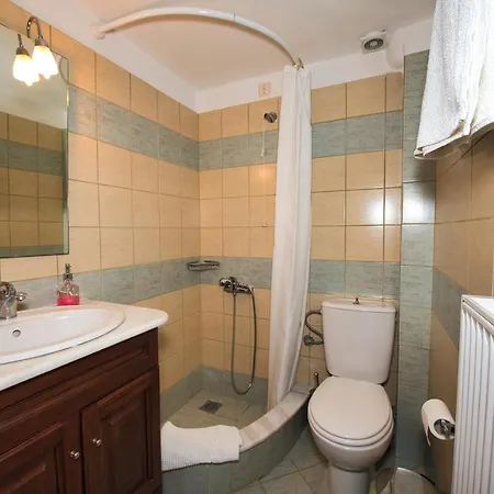 Guest house Anemoessa 3*